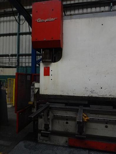 Utilisé Presse plieuse CNC marque BEYELER