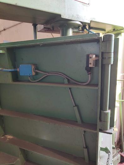 Usato Pressa imballaggio Gualchierani