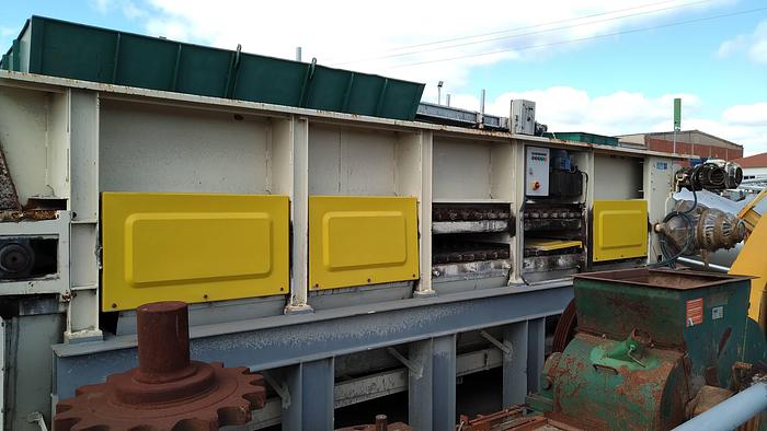 Usado Alimentador / doseador VERDÉS