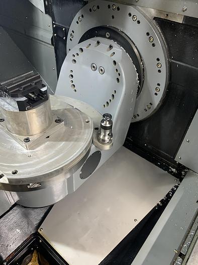 Used 2018 HURCO VC500i 5-Axis Vertical Machining Center