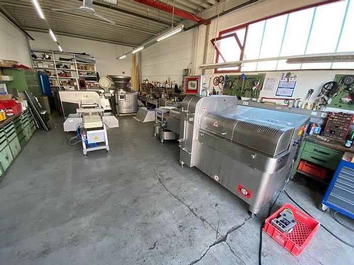 Gebraucht 2007 TREIF FALCON with checkweigher and sorting station