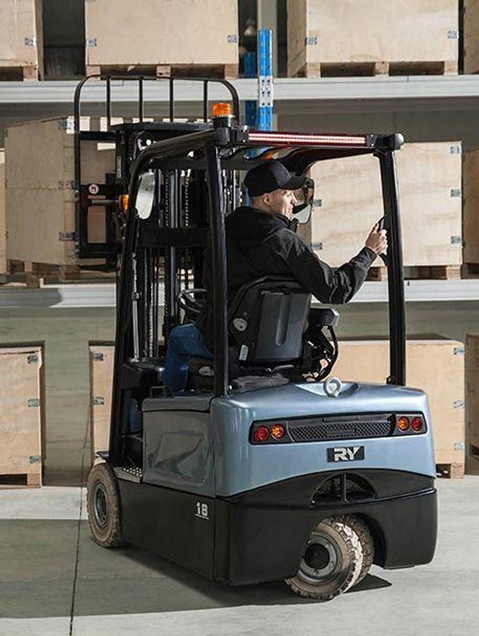 RY R-Series 3Wheel Electric Forklift