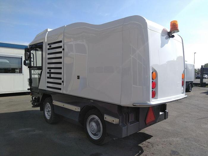 Gebruikt 2011 Ravo 530 ST