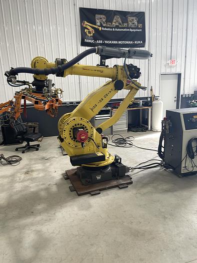 Used FANUC M900iA/350 6 AXIS ROBOT WITH R30iA CONTROLLER