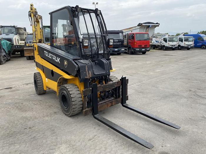 Usato 2006 JCB TELETRUCK TLT30D 4X4