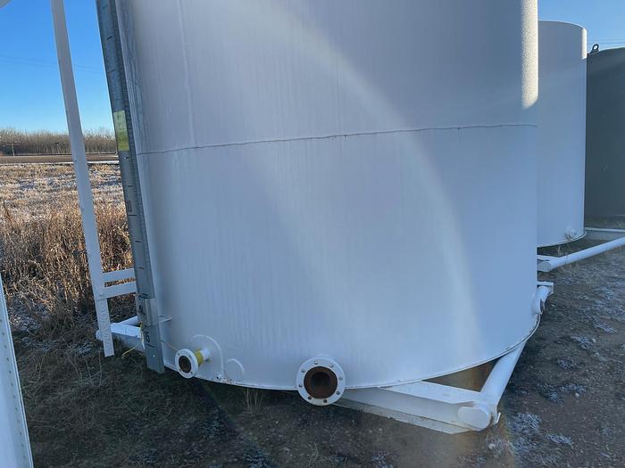 Used Reconditioned 100 BBL Painted Skidded Tanks – Qty: 8