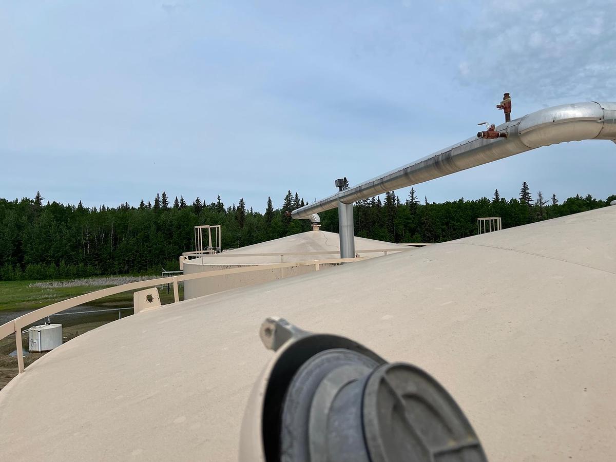 Used 2001 GLM 2500 BBL Tanks