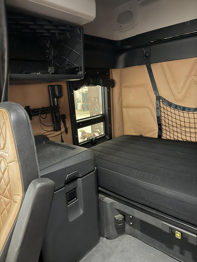 Used 2022 Western Star 49X