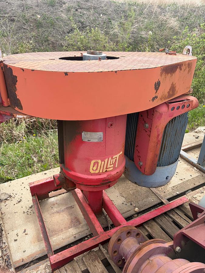 Used 2011 OilLift Technology Inc. Oil Lift B 1200