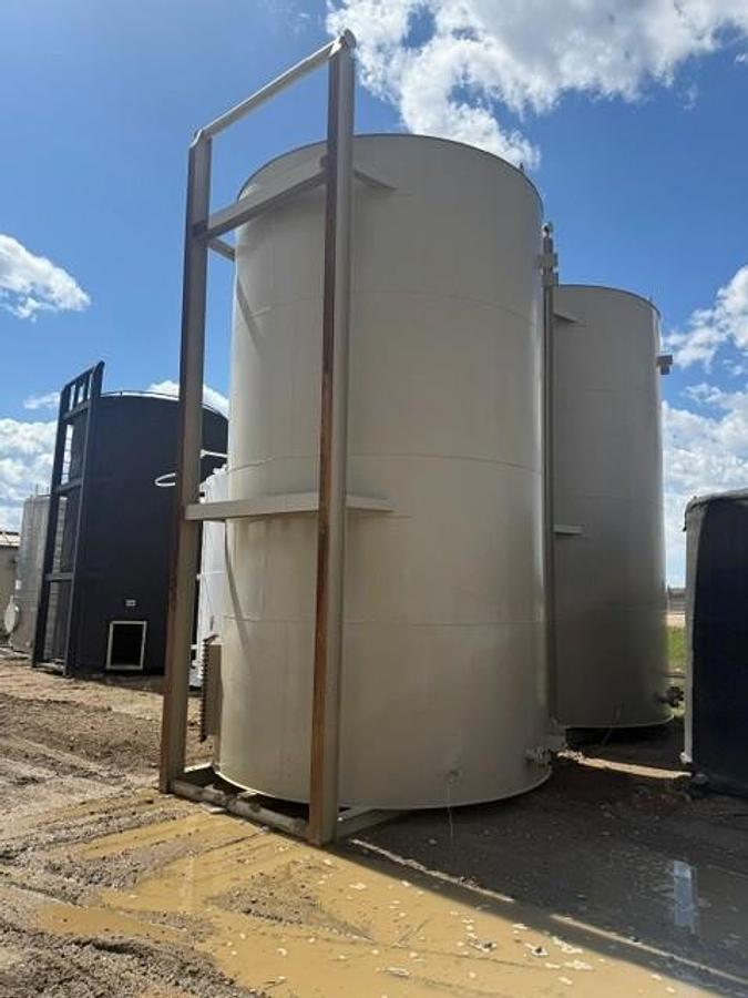 Used 2016 Bilton Skidded 400BBL with Internal Coating