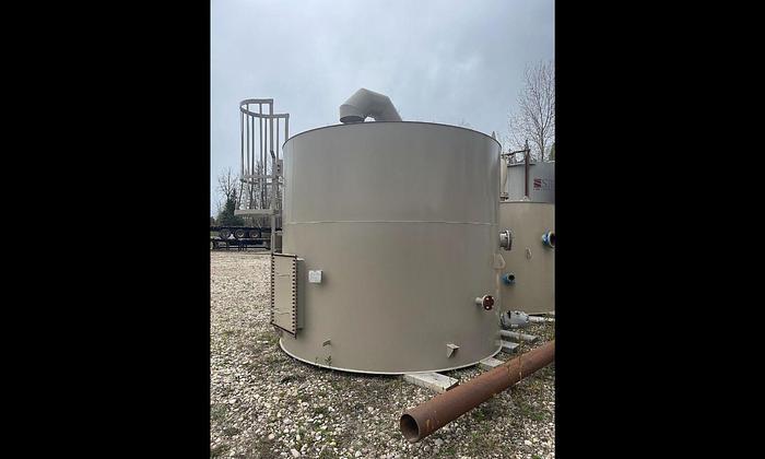 Used 200 BBL 16 OZ Storage Tank
