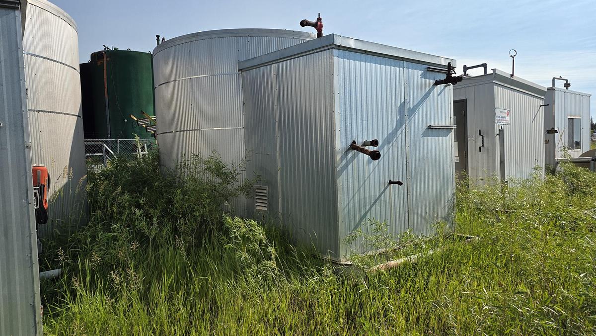 Used Wells-Hall