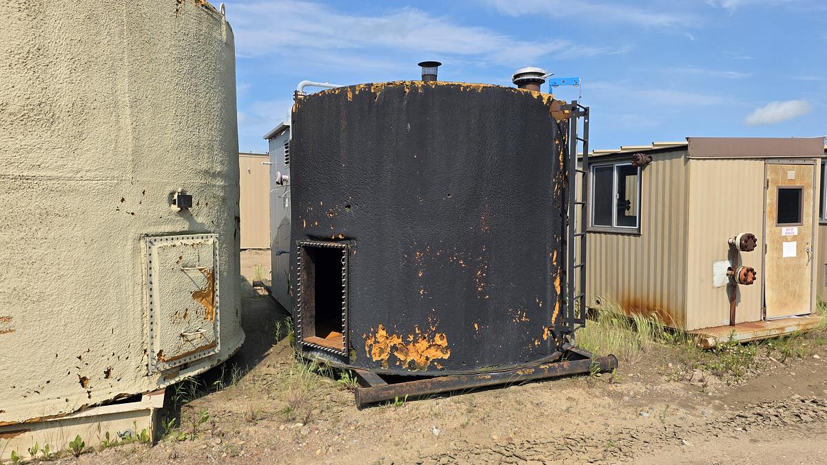 Used PEACELAND FABRICATING