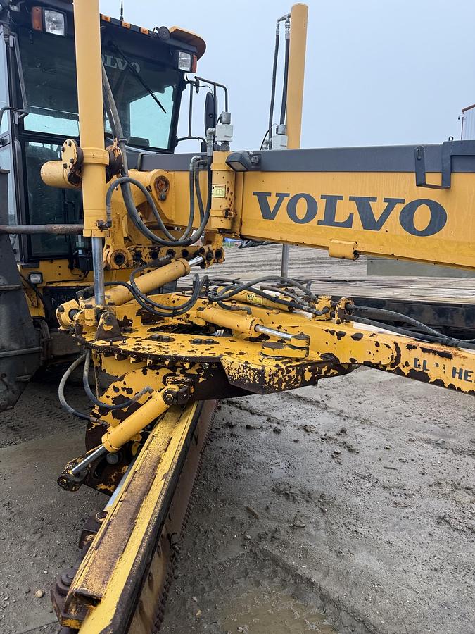 Used 2012 Volvo G976