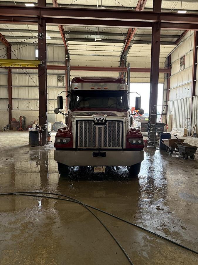 Used 2022 Western Star 49X