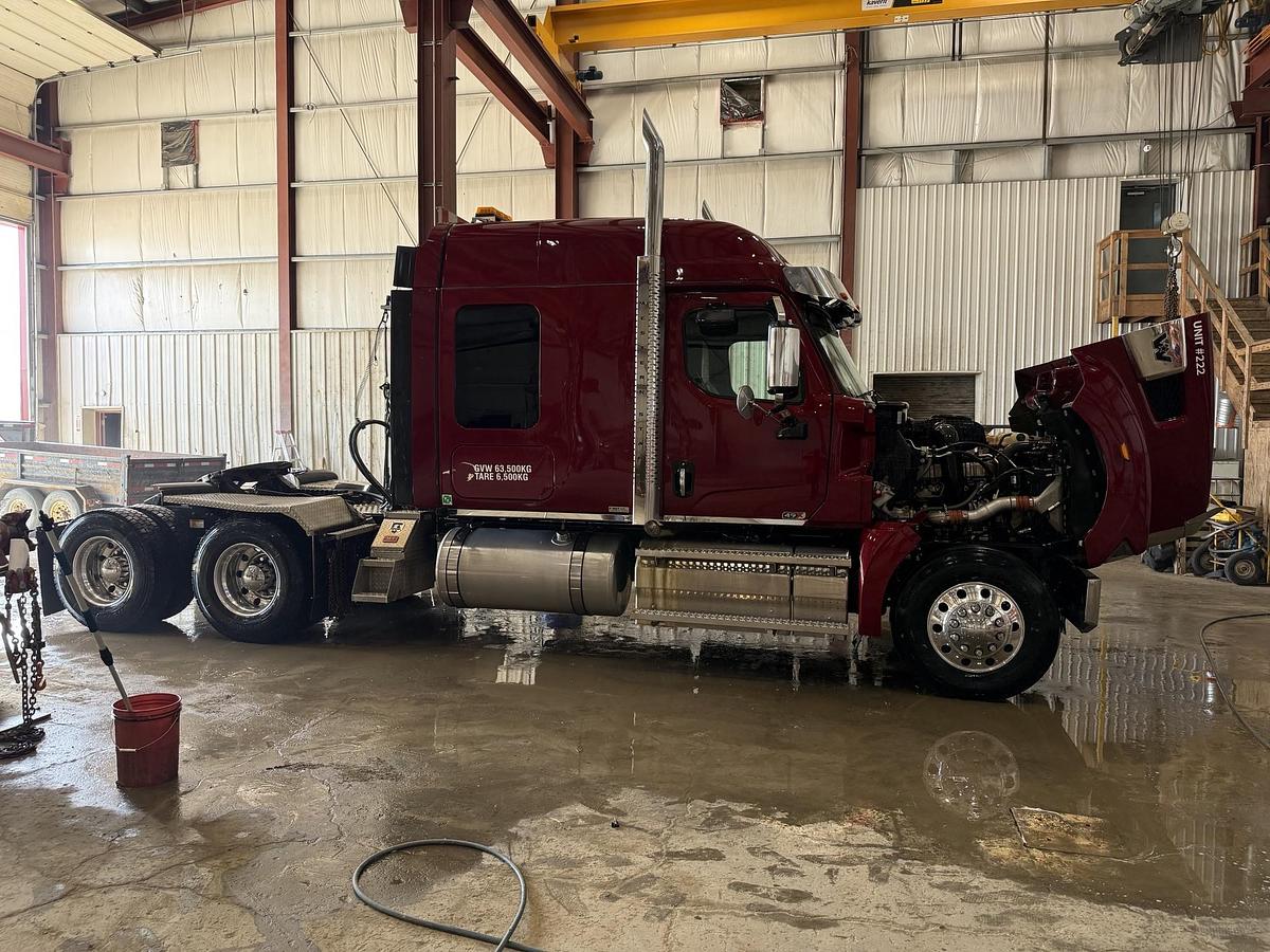 Used 2022 Western Star 49X