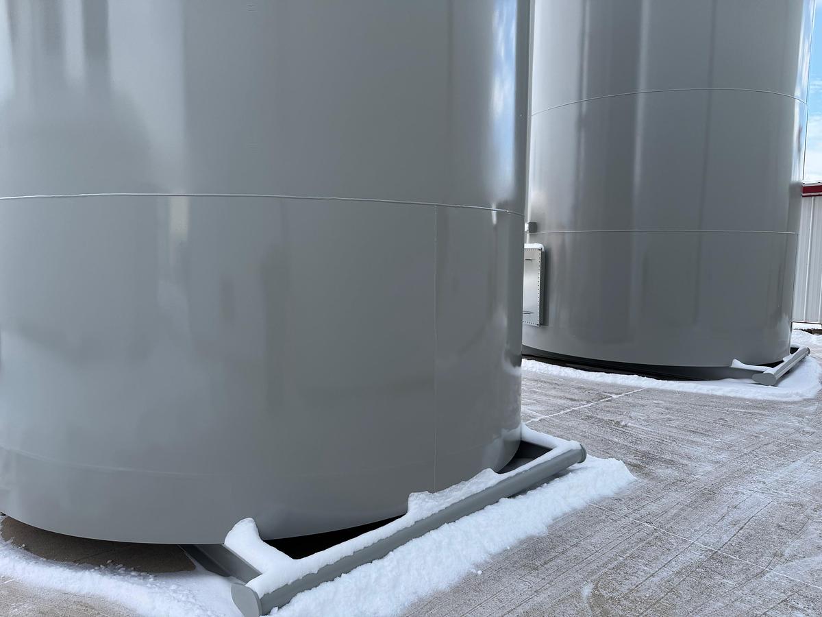 Used 2006 Peaceland 400 BBL Tanks