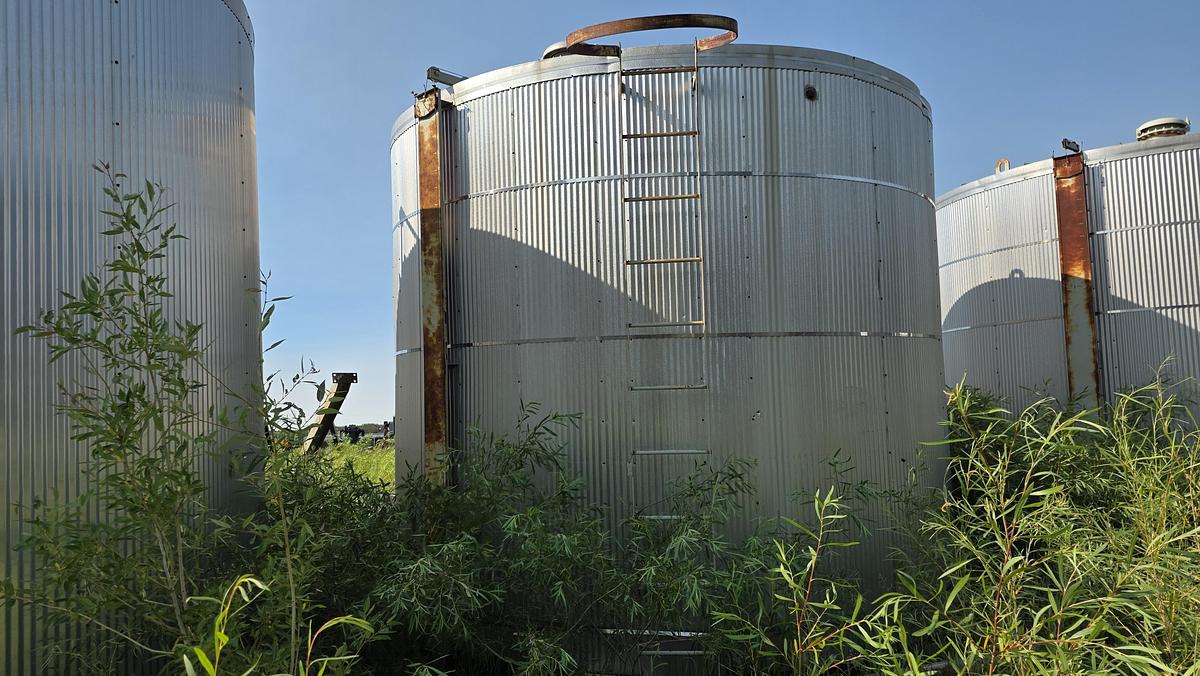Used Wells-Hall