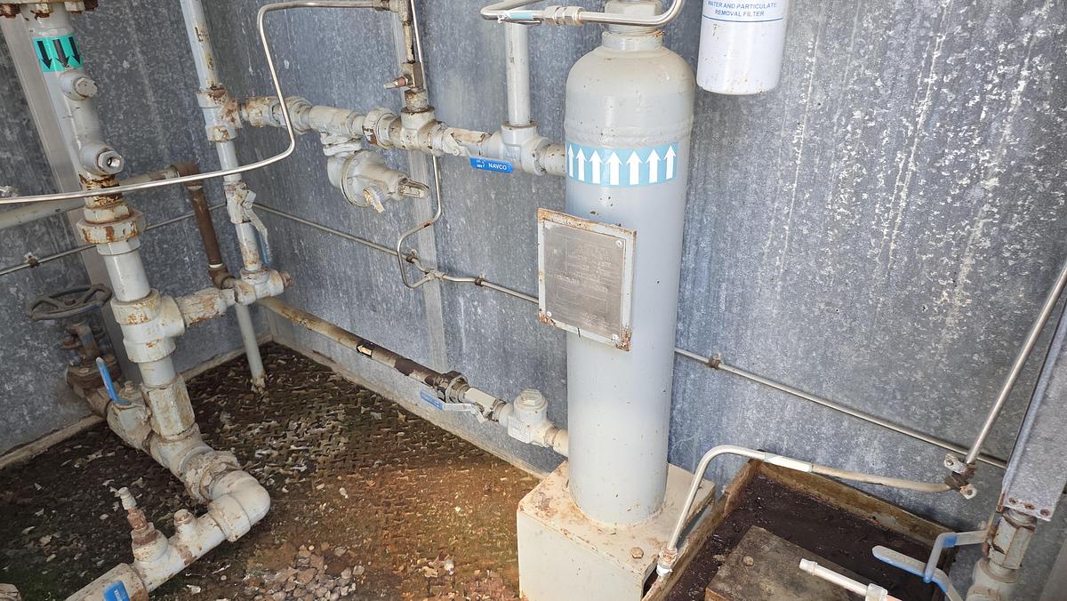 Used Petro Field