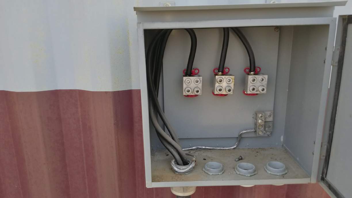 Used Cummins 250 kW Natural Gas Generator in 20' Sea Can