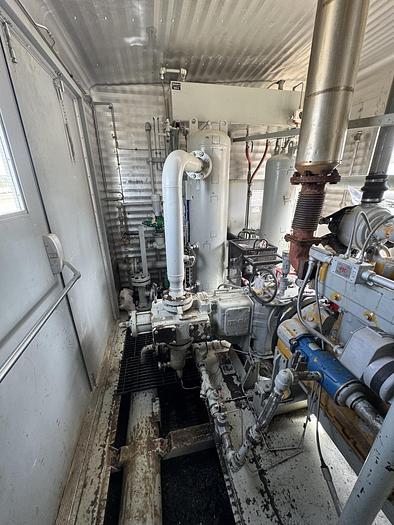 Used 17. Compressor Package - Cat G3304