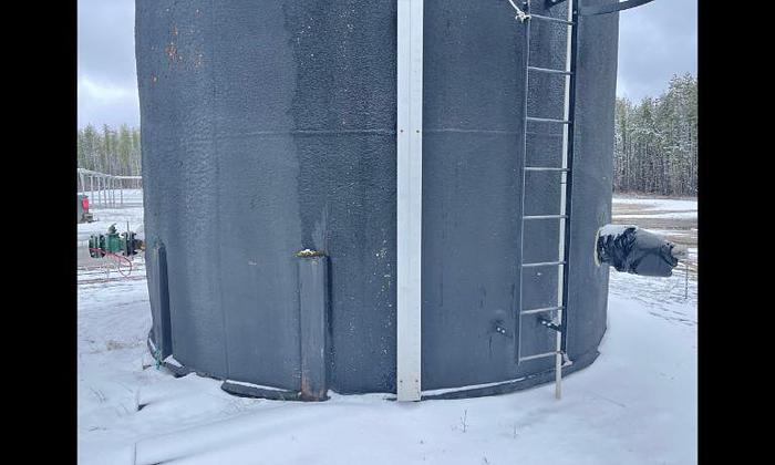 Used 750 BBL Tank