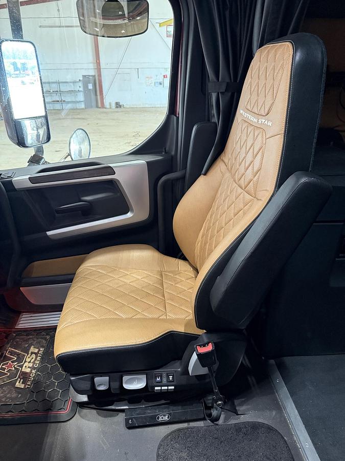 Used 2022 Western Star 49X