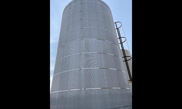 Used Metal Clad 400 BBL Tank
