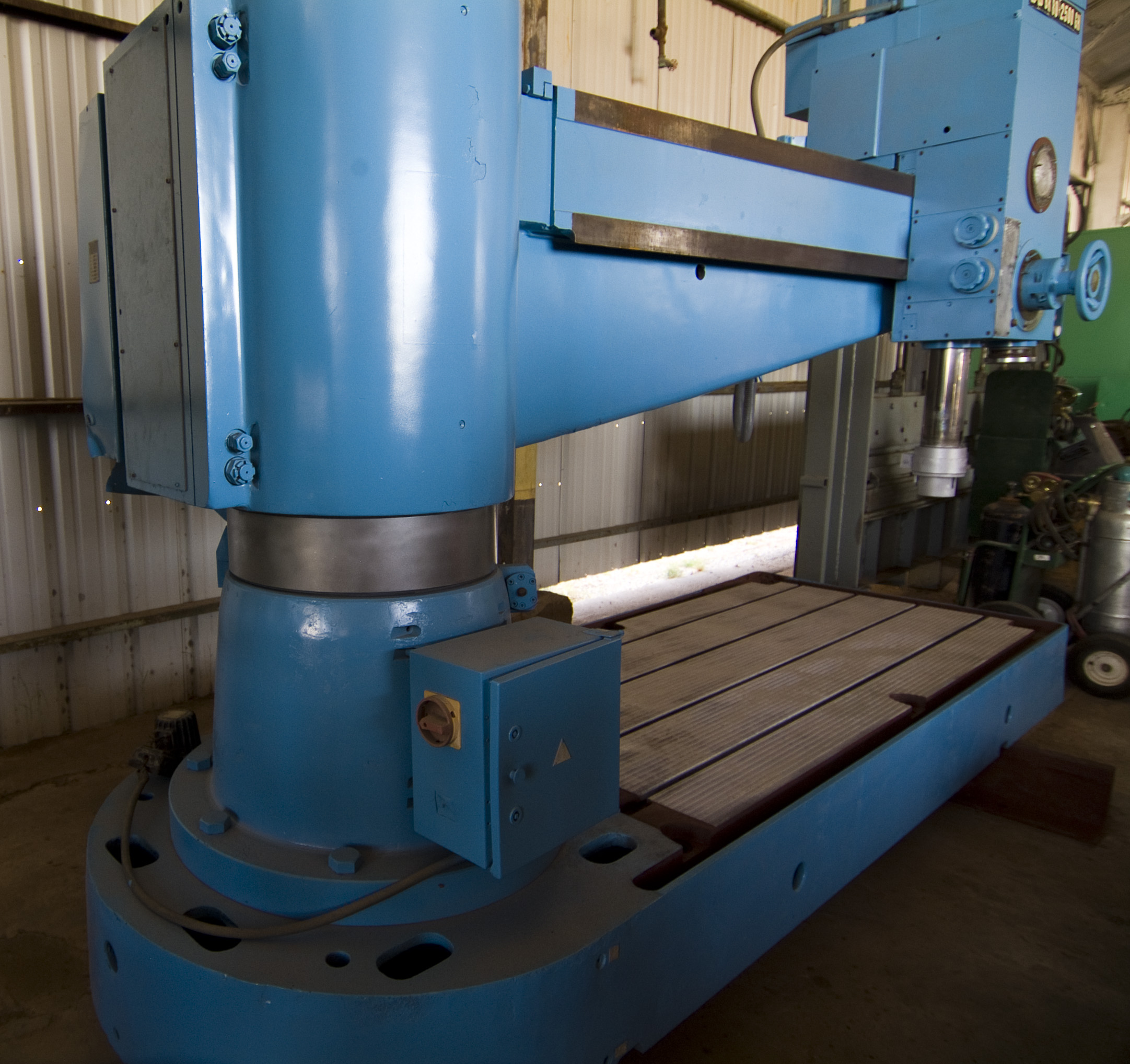 Used 8 ft. x  24" WMW Model BR 80-2500 GH Radial Arm Drill
