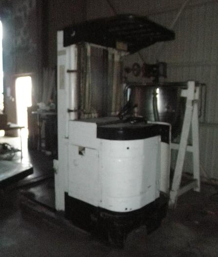 Used Forklift, Electric, 3000 Lb Cap, Stand-up #C737821