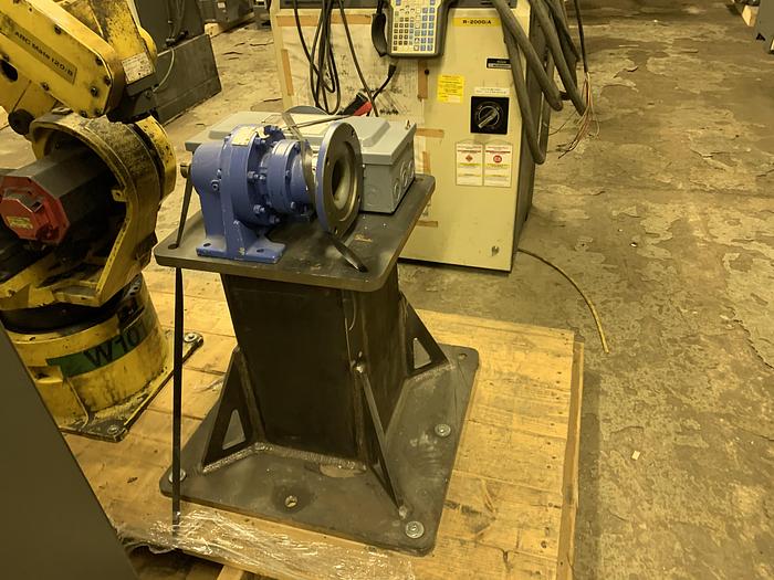 Used FANUC ARCMATE 120iB 6 AXIS CNC ROBOT WITH RJ3iB