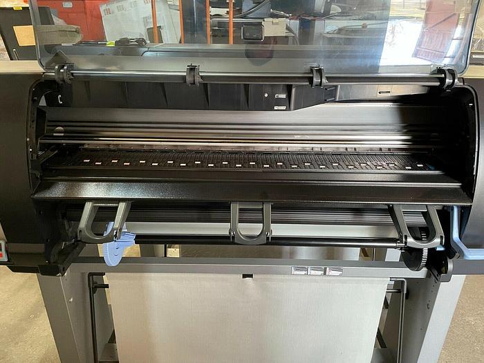 Used Set of 2 x HP Designjet Z6200 42" , CQ109-64001