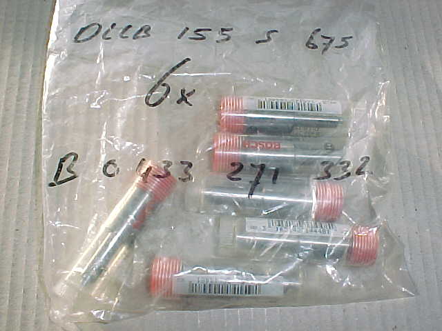 BOSCH INJECTOR NOZZLE  DLLB155S675 NEW !!