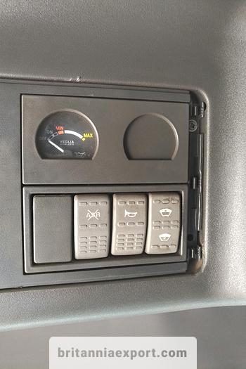 Used 2001 IVECO Eurostar 440E43 T ZF manual tractor unit