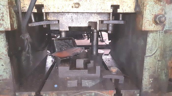 Used Press Knuckle Joint Coining K8344