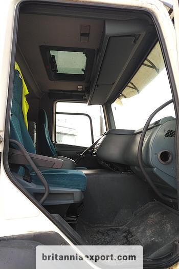 Used 2005 DAF CF 75.310 ZF manual Euro 3 19 ton refrigerated truck