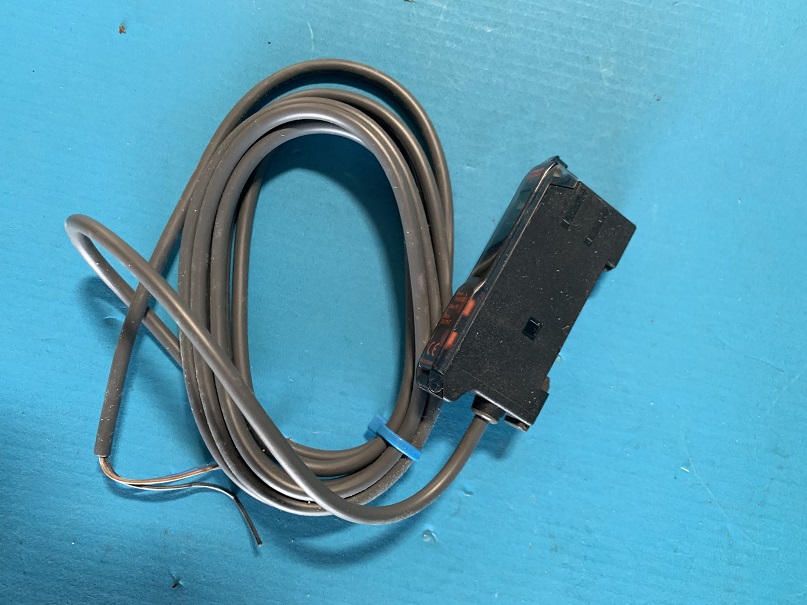 Used Omron Photoelectric Switch E3X-DA41-N