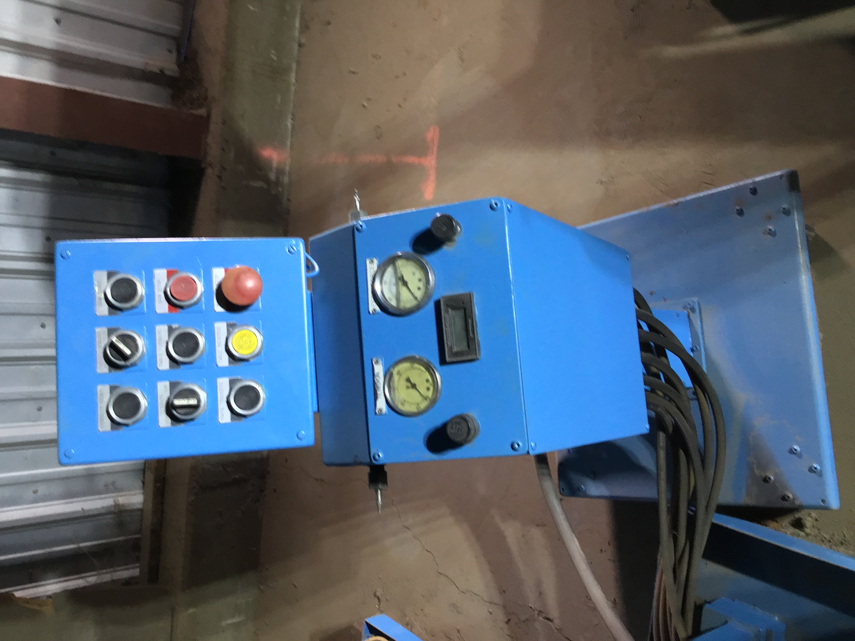 Used 36" Tannewitz Mdl. G1NE Block Saw #3825