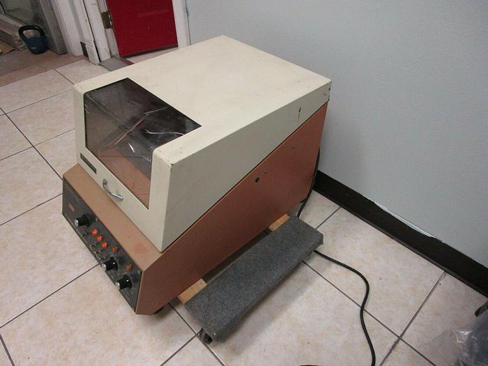 Used New Brunswick G-24 Environmental Incubator Orbital Shaker