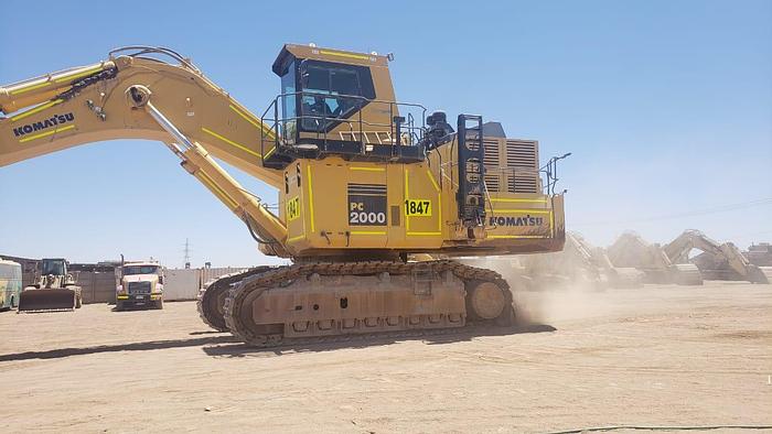 Usado KOMATSU PC2000