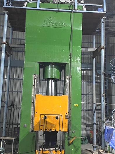 Used 630 tons Press Extrusion Hydraulic SSP630 Lasco
