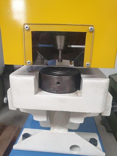 Gebraucht Lochstanze Mubea KL 350