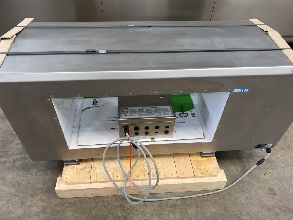 Used Ceia THS-21e metaldetector