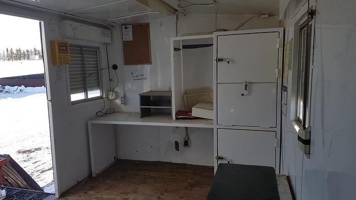 Used 1976 Gaymor 32' Doghouse / Office Trailer