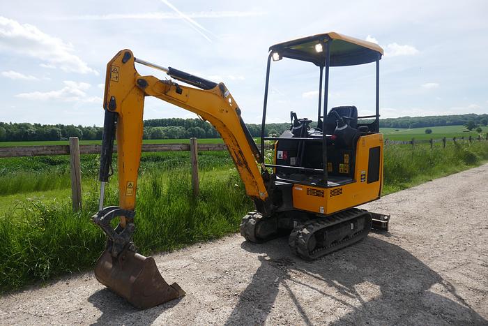 Used 2018 JCB 15C-1