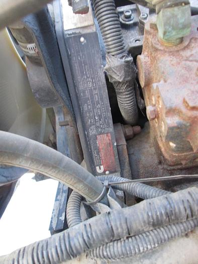 Used 1999 Ford F 800 Cab & Chassis