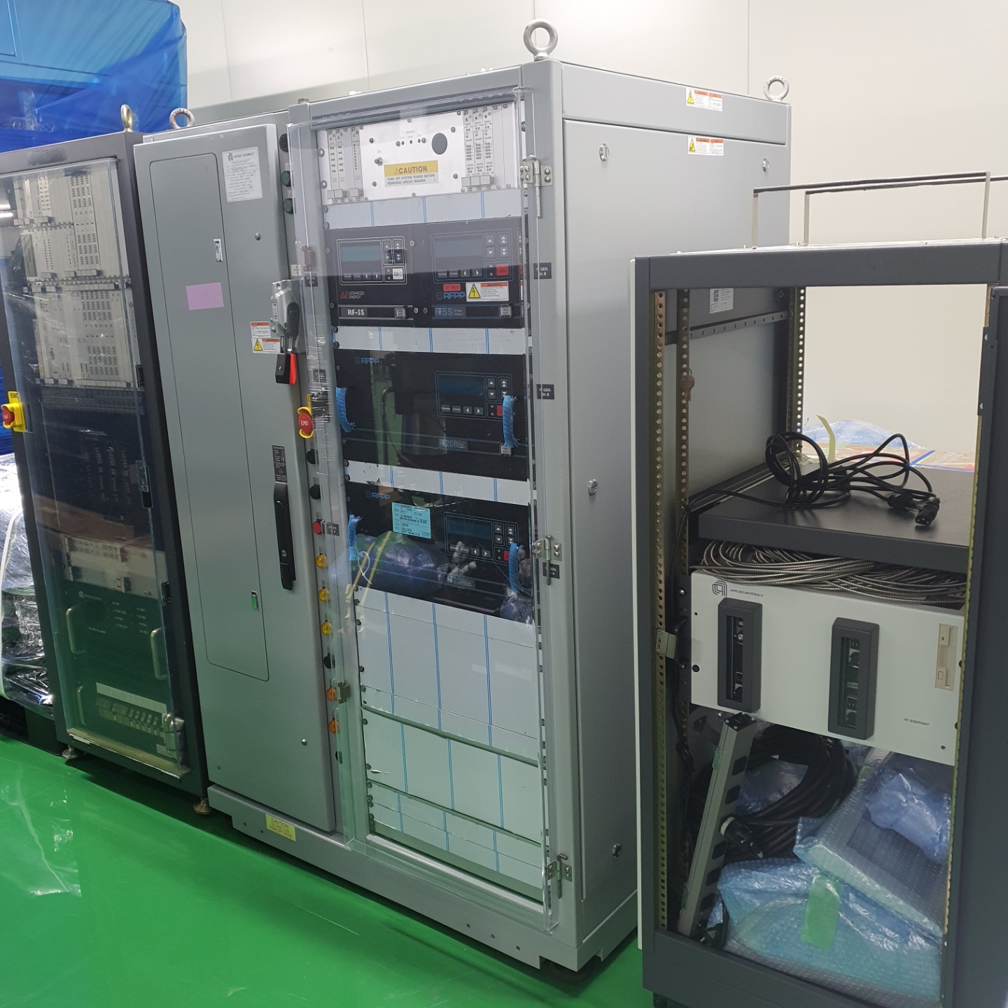 Used 2000 AMAT Centura 2 DPS POLY