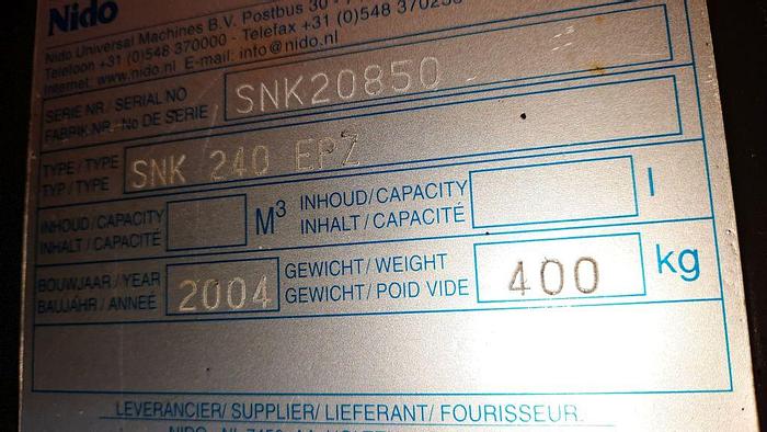 Used 2004 Nido SNK240VPZ