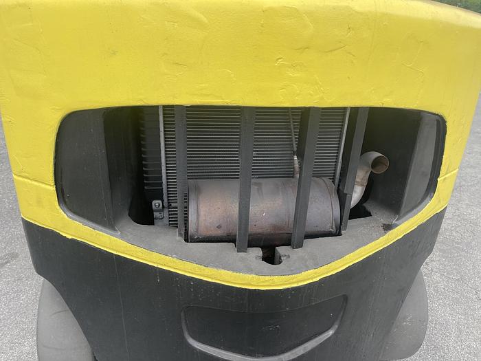 Used 13,500 POUND HYSTER MDL S135FT FORKLIFT ROLL CLAMP COMPATIBLE-SALE PENDING