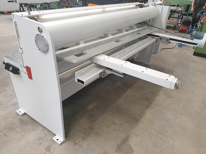 Gebraucht Hydraulische Tafelschere Safan VS 255-4